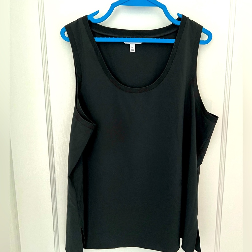 Banana Republic ribbed neck tank